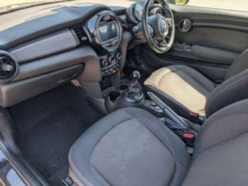 Used MINI Hatch 2018 for sale - 75230508: Photo