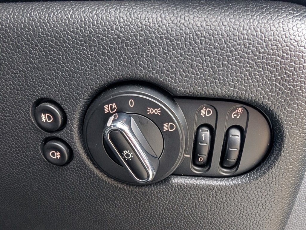 Used MINI Hatch 2019 for sale - 77680393: Photo 21