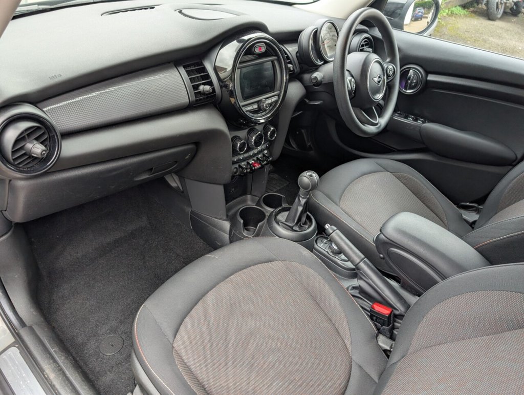 Used MINI Hatch 2019 for sale - 77680393: Photo 3