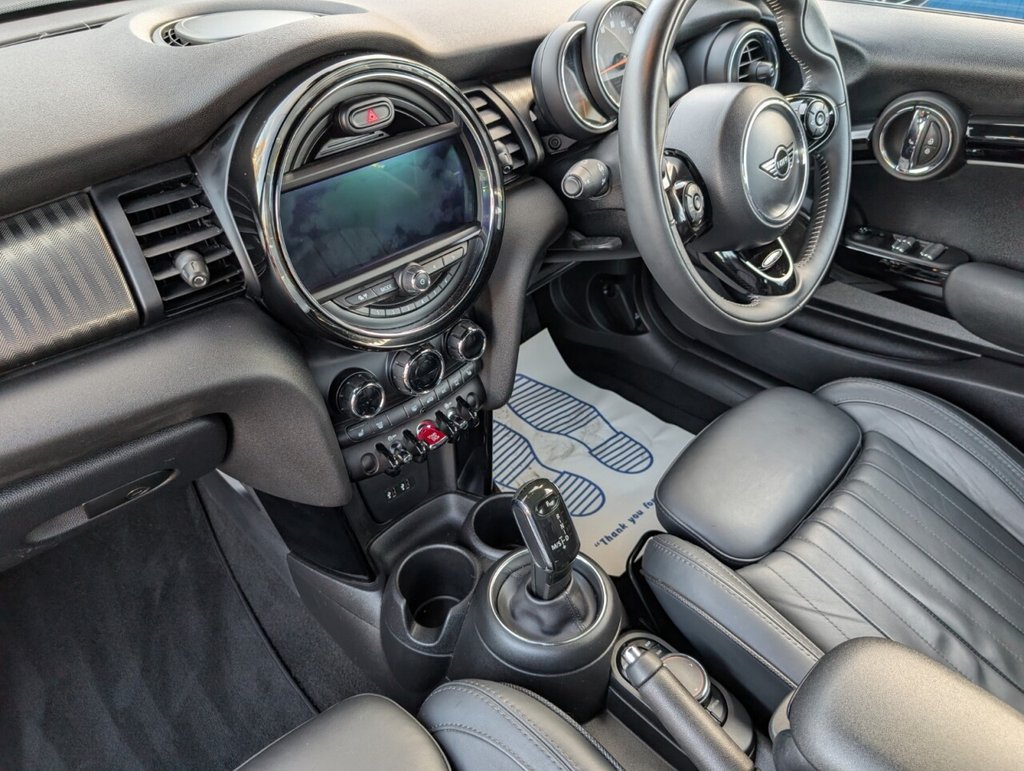 Used MINI Convertible 2019 for sale - 77512039: Photo 3