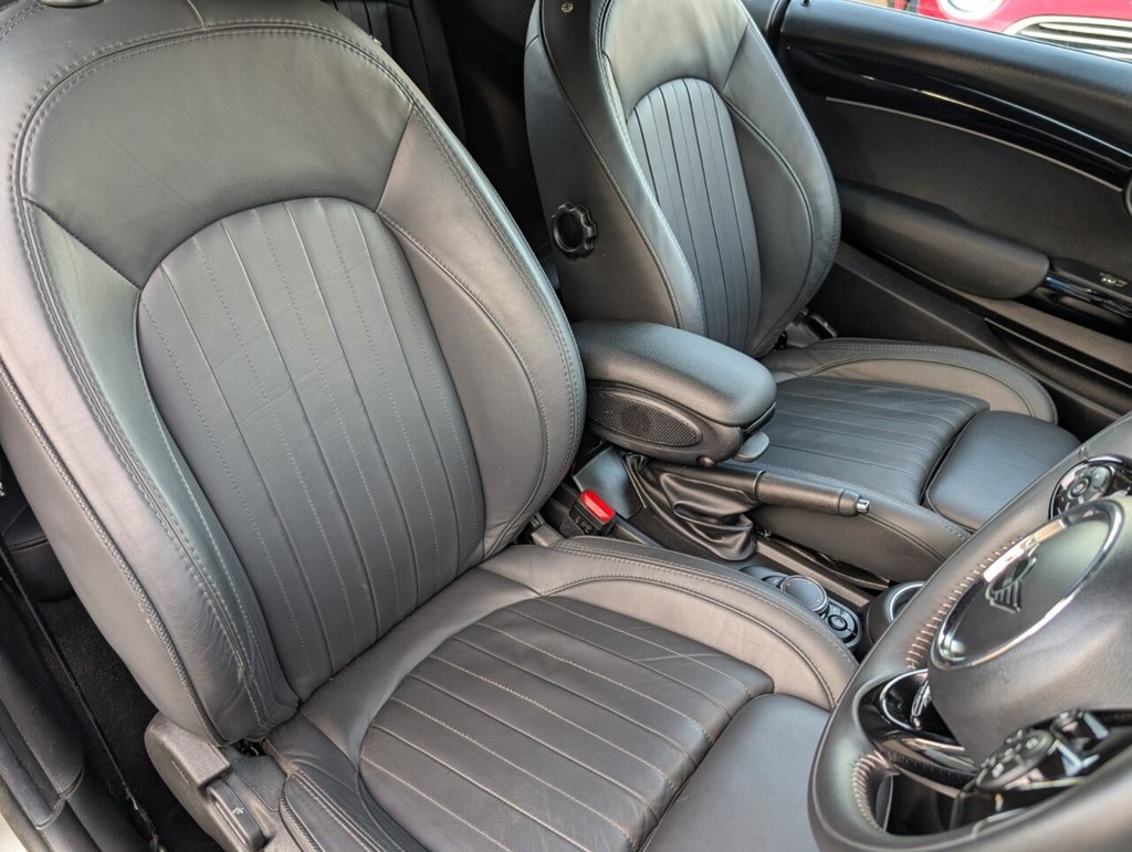 Used MINI Convertible 2019 for sale - 77512039: Photo 32