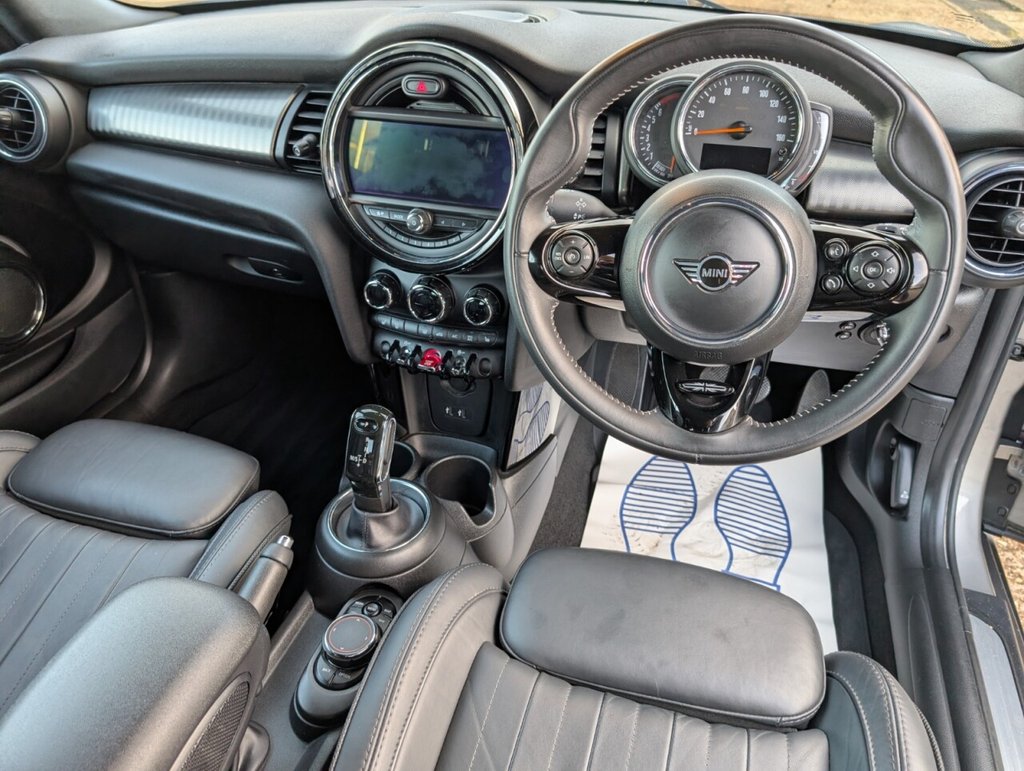 Used MINI Convertible 2019 for sale - 77512039: Photo 33