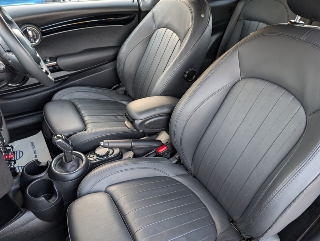 Used MINI Convertible 2019 for sale - 77512039: Photo 7