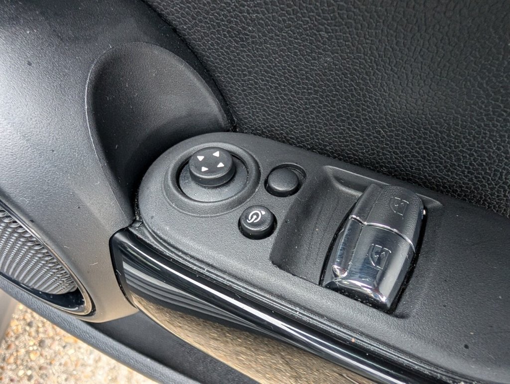 Used MINI Hatch 2021 for sale - 77748077: Photo 16