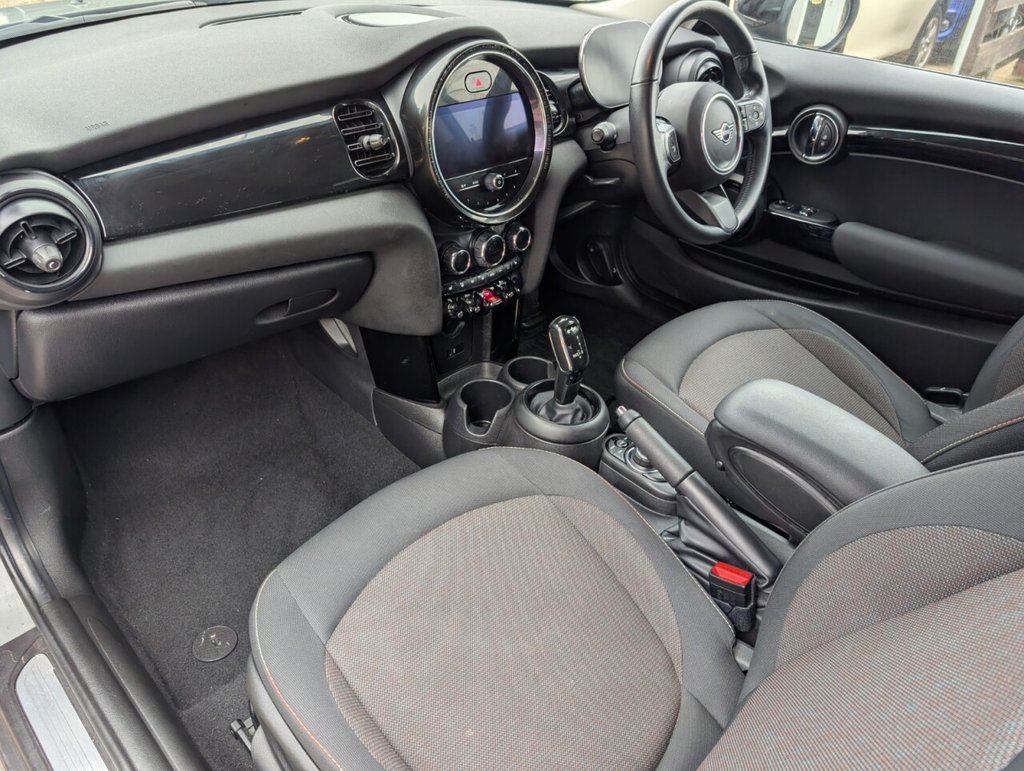 Used MINI Hatch 2021 for sale - 77748077: Photo 3