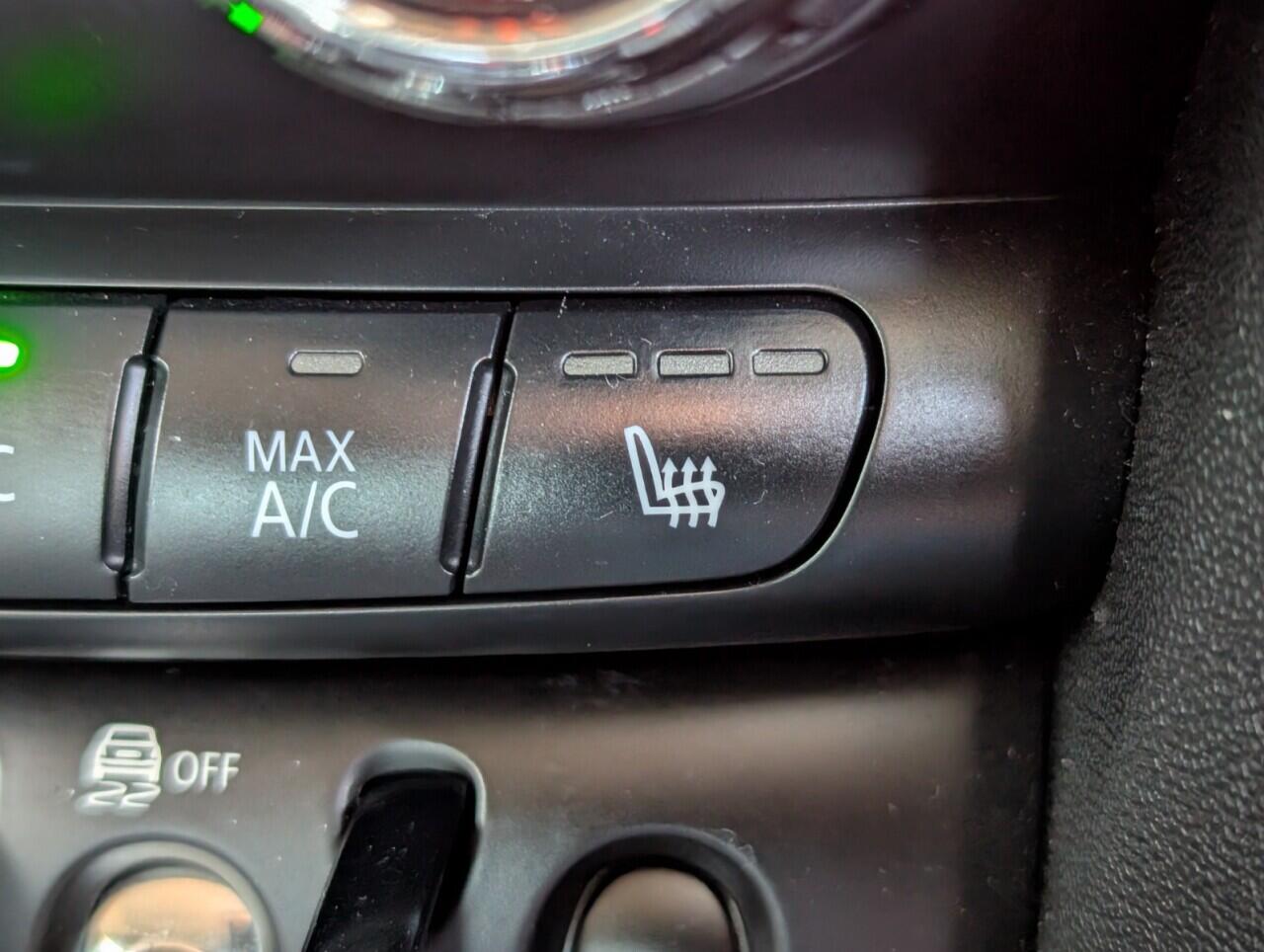 Used MINI Hatch 2019 for sale - 77892998: Photo 17