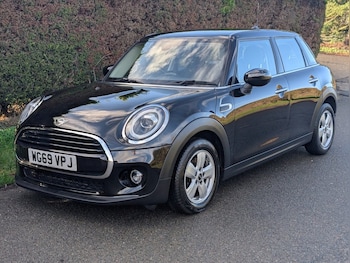 Used MINI Hatch 2019 for sale - 77512057: Photo