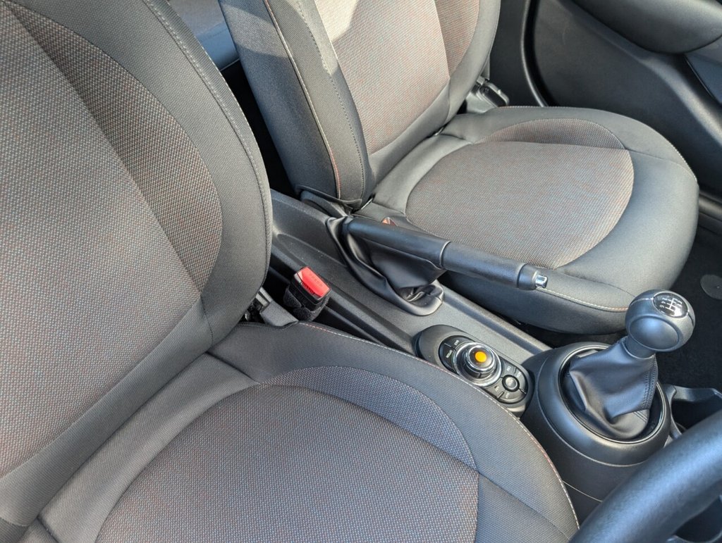 Used MINI Hatch 2019 for sale - 77512057: Photo 8