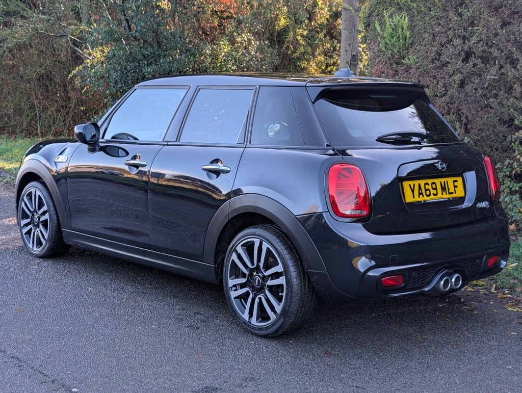 Used MINI Hatch 2019 for sale - 77512037: Photo 11