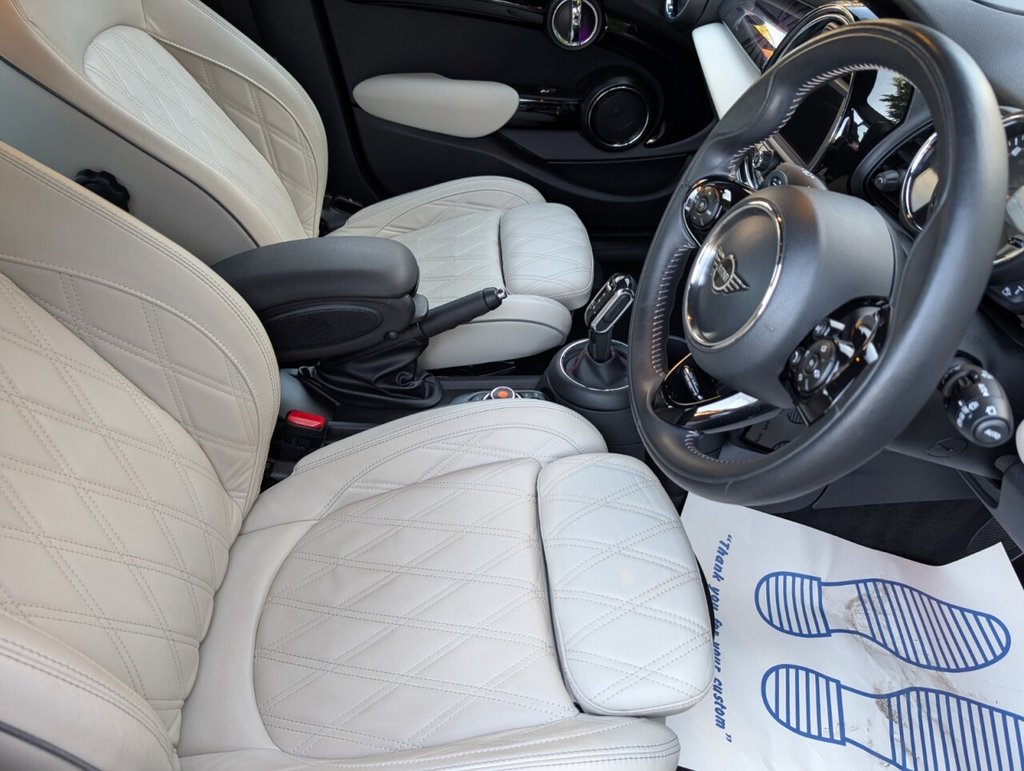 Used MINI Hatch 2019 for sale - 77512037: Photo 19