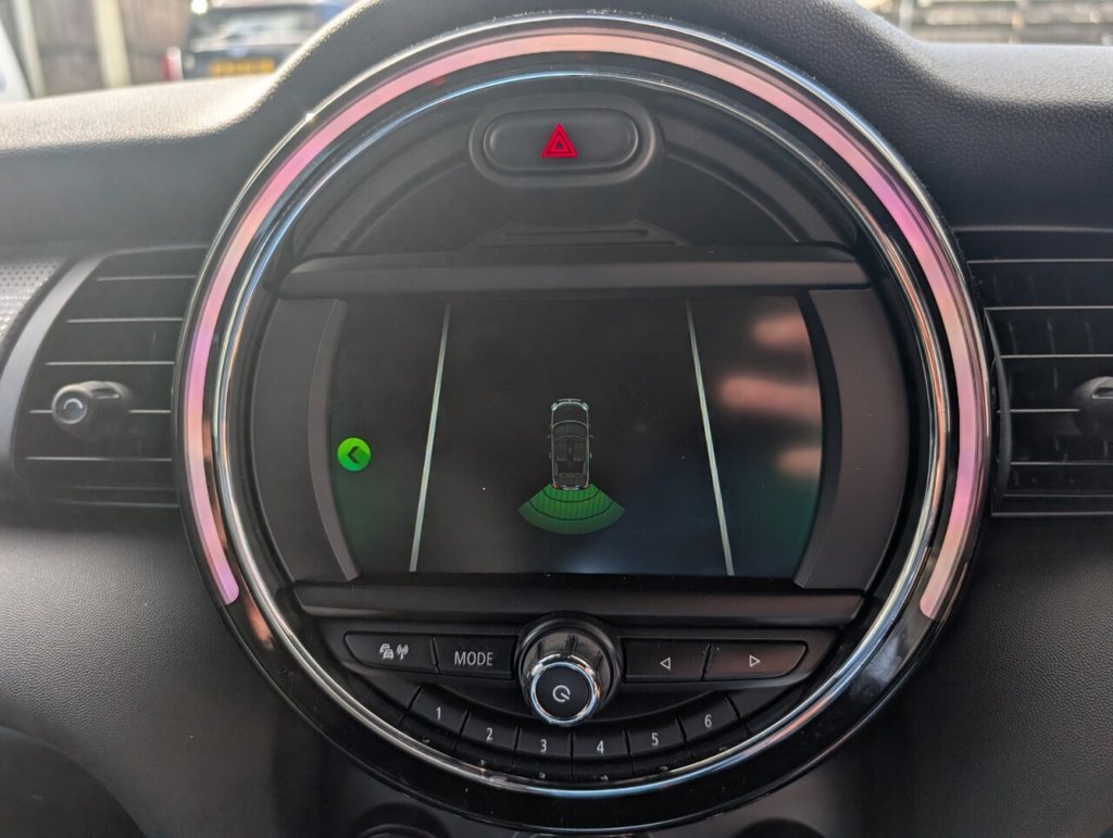 Used MINI Convertible 2019 for sale - 77834983: Photo 2