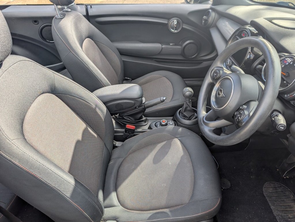 Used MINI Convertible 2019 for sale - 77834983: Photo 22