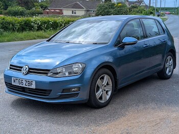 Used Volkswagen Golf 2017 for sale - 78517178: Photo