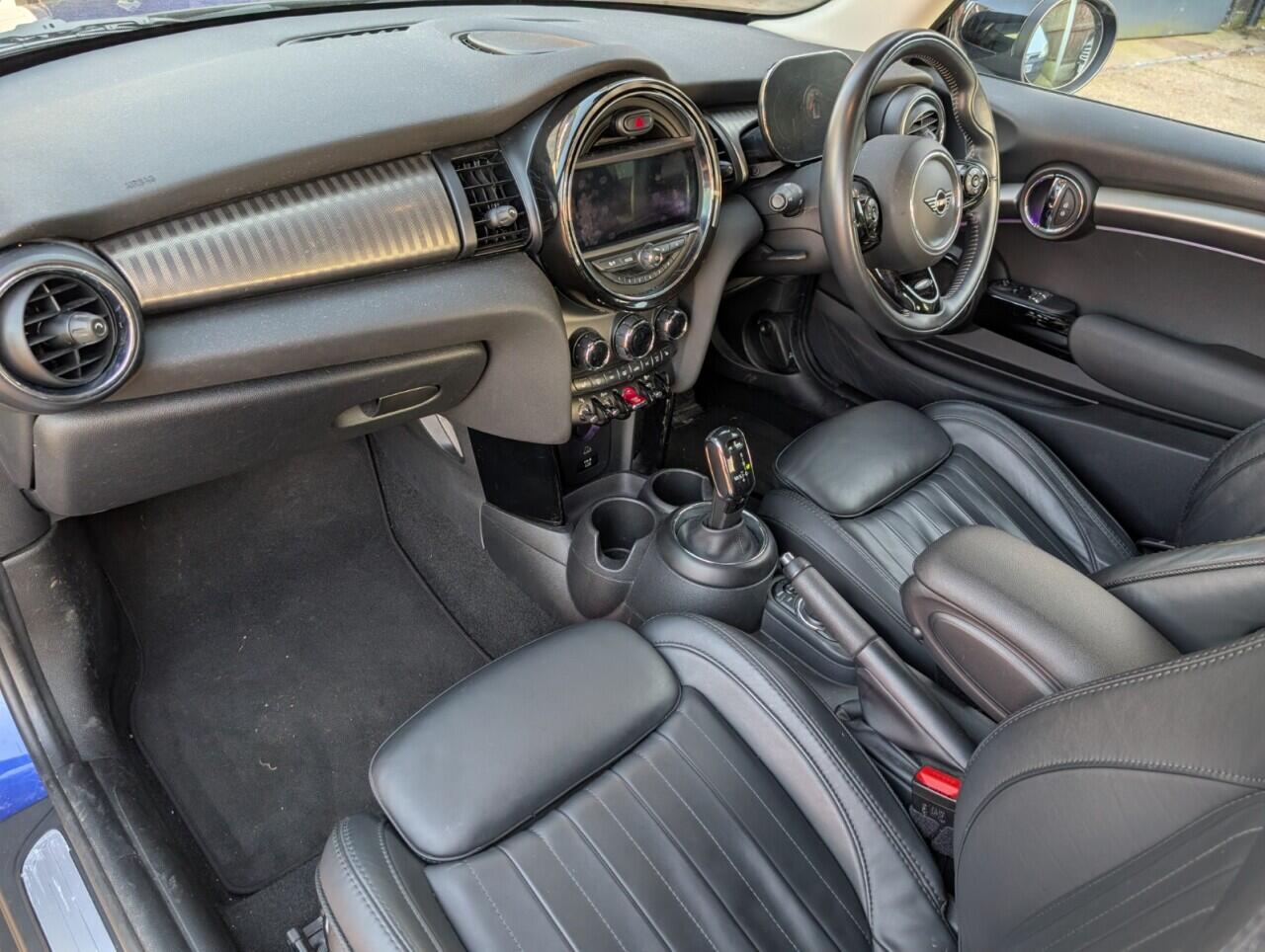 Used MINI Hatch 2021 for sale - 77892511: Photo 3