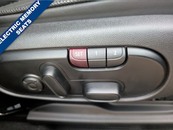 Used MINI Countryman 2019 for sale - 77512060: Photo