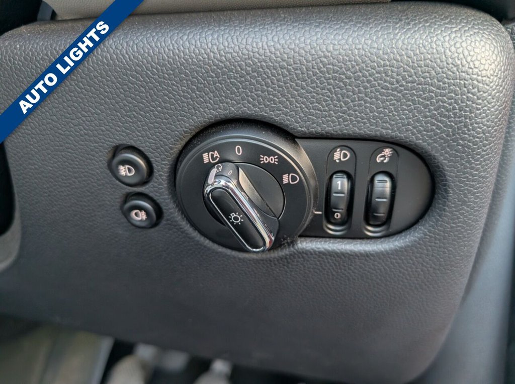 Used MINI Convertible 2018 for sale - 77571532: Photo 31