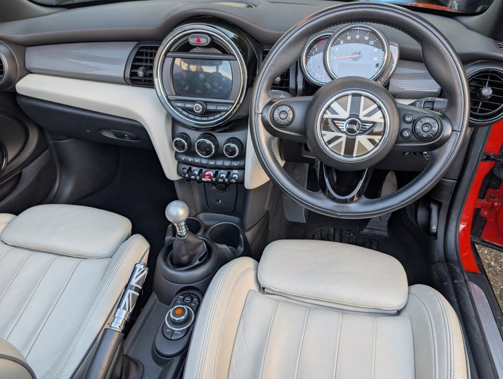 Used MINI Convertible 2018 for sale - 77571532: Photo 34