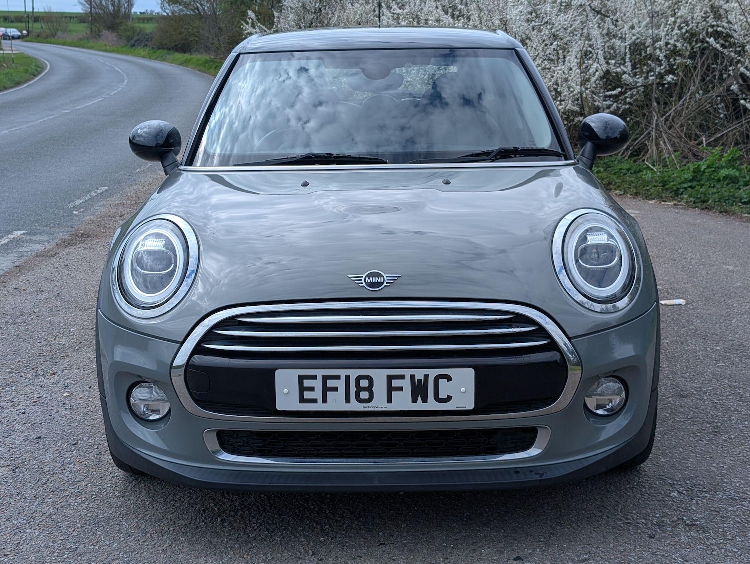 Used MINI Hatch 2018 for sale - 78100296: Photo 2