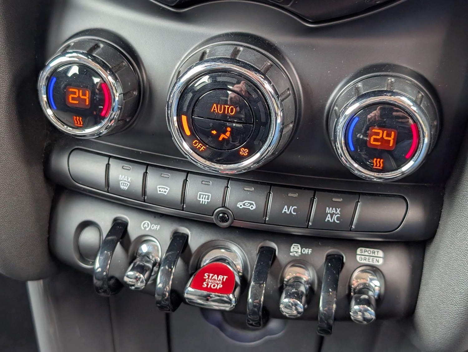 Used MINI Hatch 2018 for sale - 78100296: Photo 9