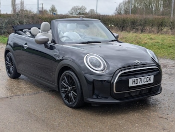 Used MINI Convertible 2021 for sale - 77892692: Photo