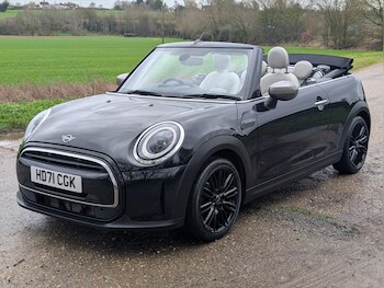 Used MINI Convertible 2021 for sale - 77892692: Photo