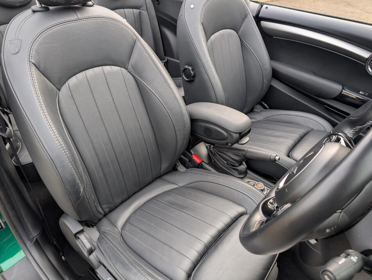 Used MINI Convertible 2020 for sale - 77892119: Photo 15