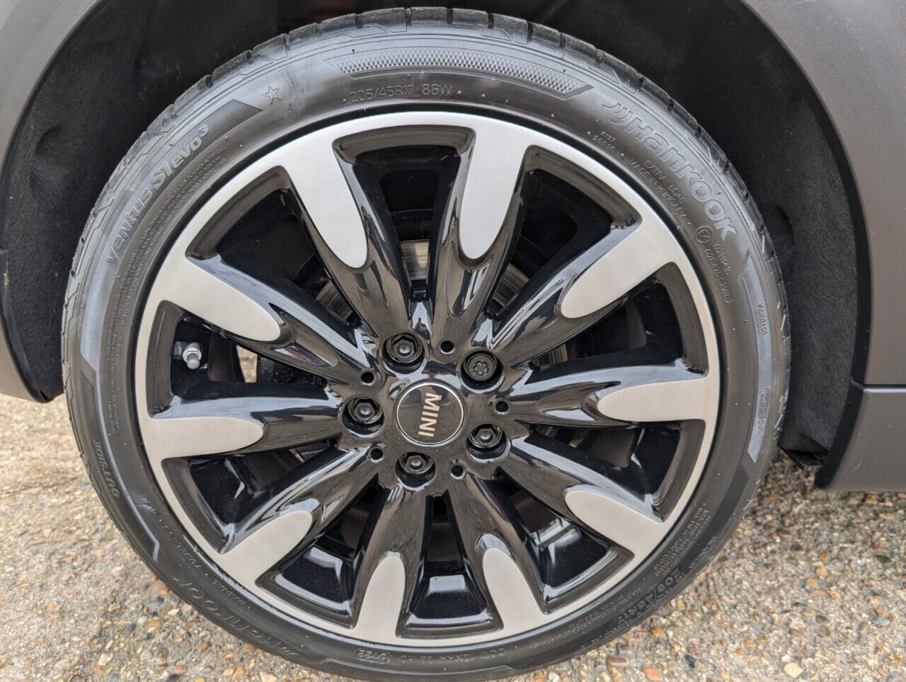 Used MINI Convertible 2020 for sale - 77892119: Photo 33