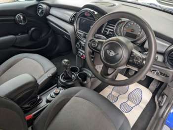 Used MINI Hatch 2019 for sale - 74692176: Photo