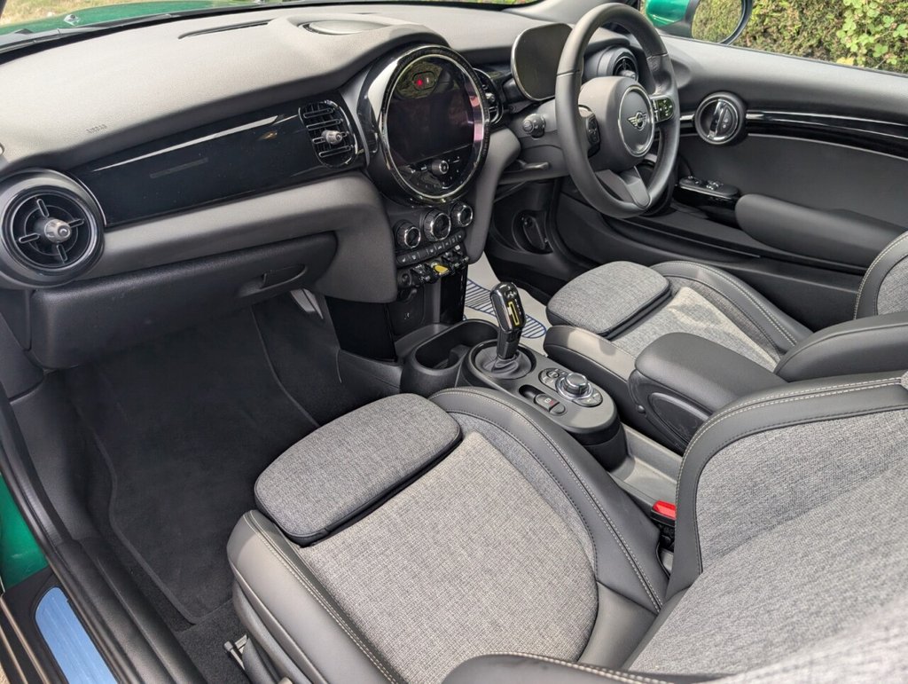 Used MINI Hatch 2022 for sale - 77512035: Photo 3