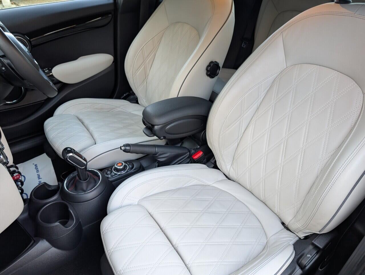 Used MINI Hatch 2019 for sale - 77892210: Photo 7