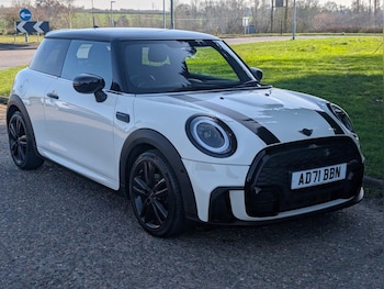 MINI Hatch feature image