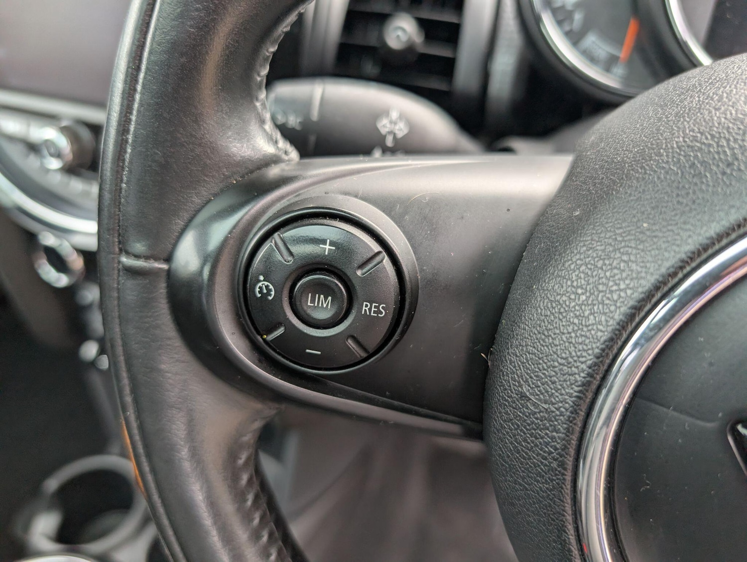 Used MINI Hatch 2015 for sale - 77970457: Photo 22