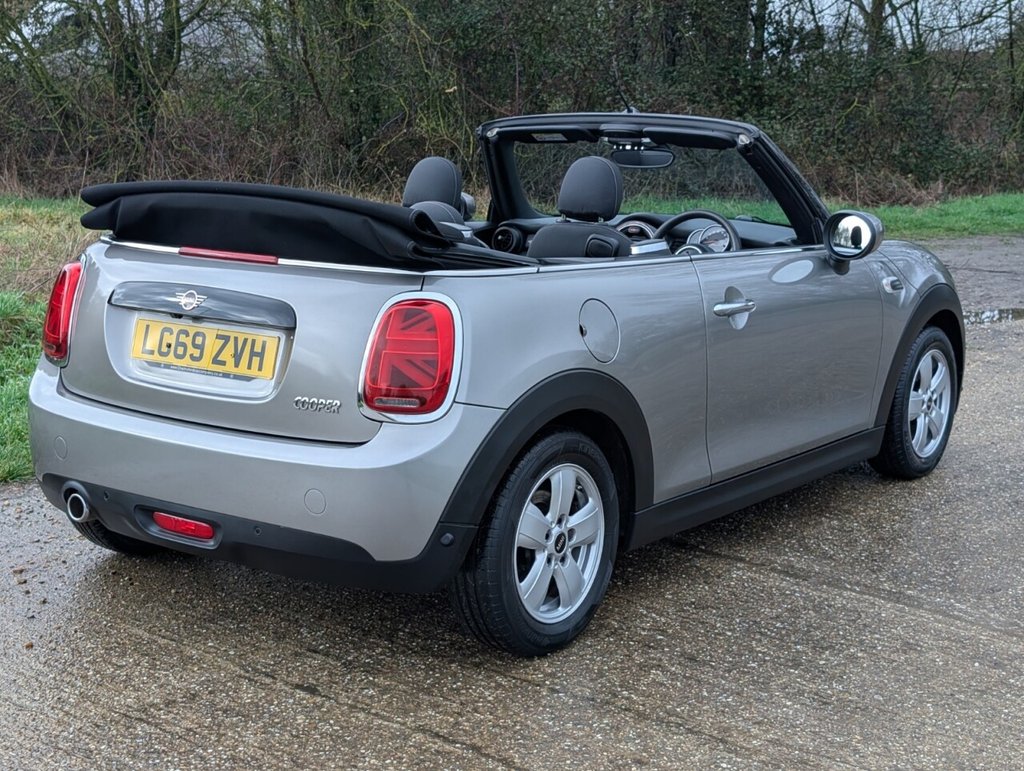 Used MINI Convertible 2019 for sale - 77512070: Photo 19