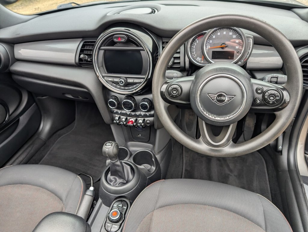 Used MINI Convertible 2019 for sale - 77512070: Photo 29