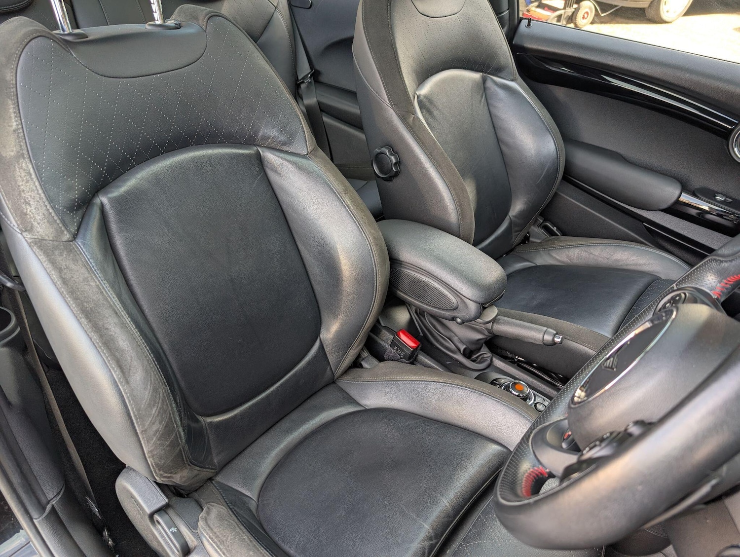 Used MINI Hatch 2020 for sale - 77925824: Photo 14