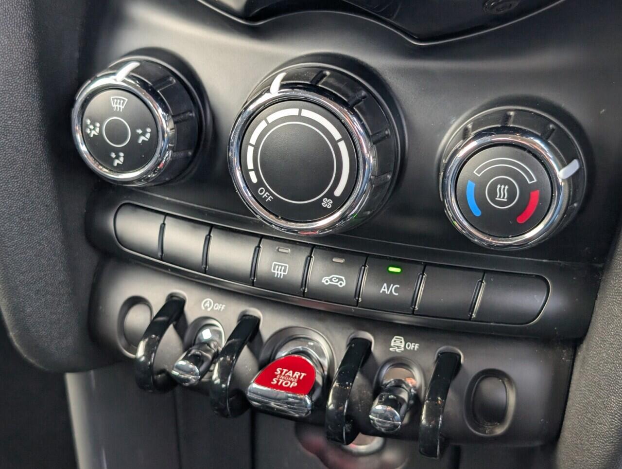 Used MINI Hatch 2019 for sale - 77892445: Photo 10