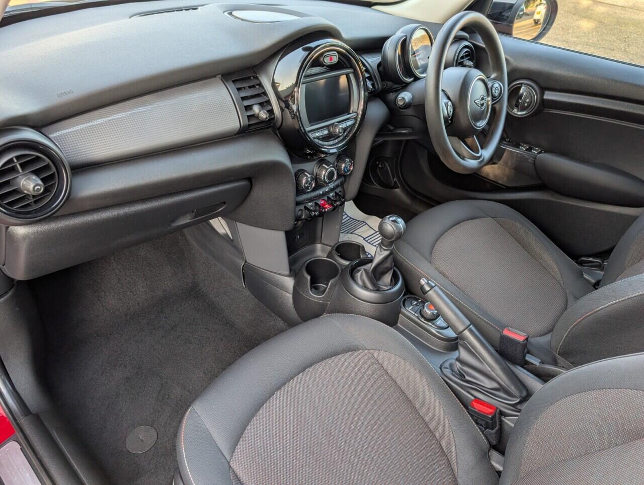 Used MINI Hatch 2019 for sale - 77892445: Photo 17