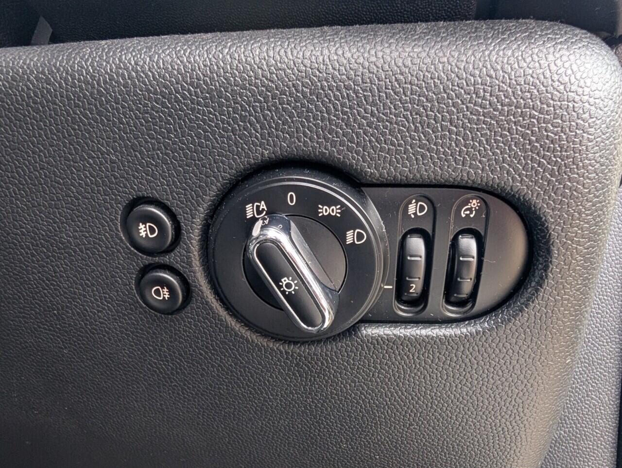 Used MINI Hatch 2017 for sale - 77892411: Photo 13