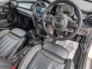 Used MINI Hatch 2018 for sale - 74876960: Photo