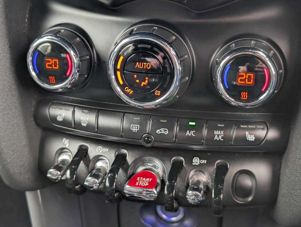 Used MINI Convertible 2019 for sale - 77892181: Photo 12