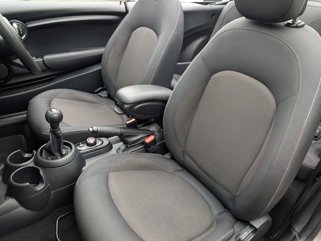 Used MINI Convertible 2019 for sale - 77892181: Photo 16