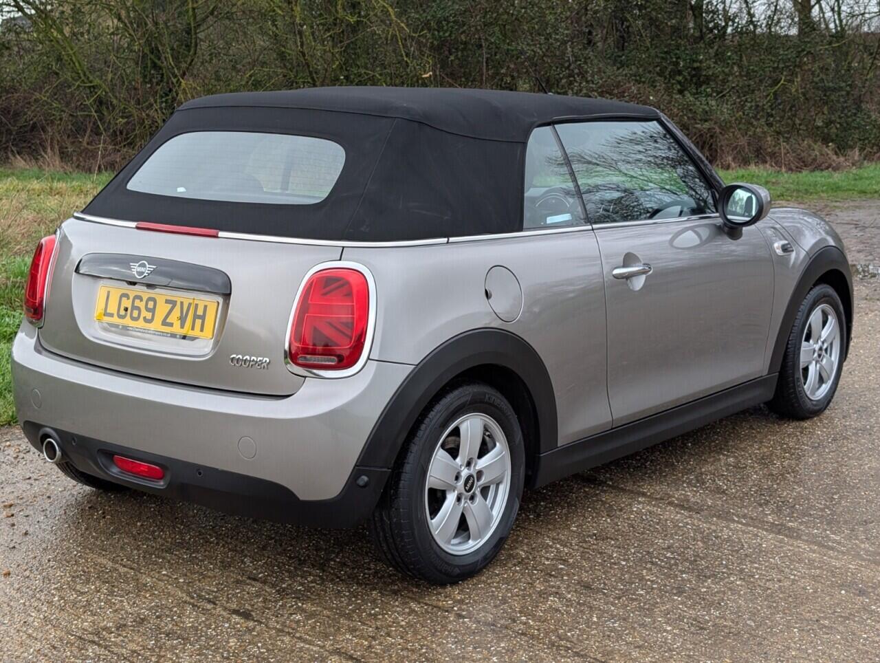 Used MINI Convertible 2019 for sale - 77892181: Photo 30
