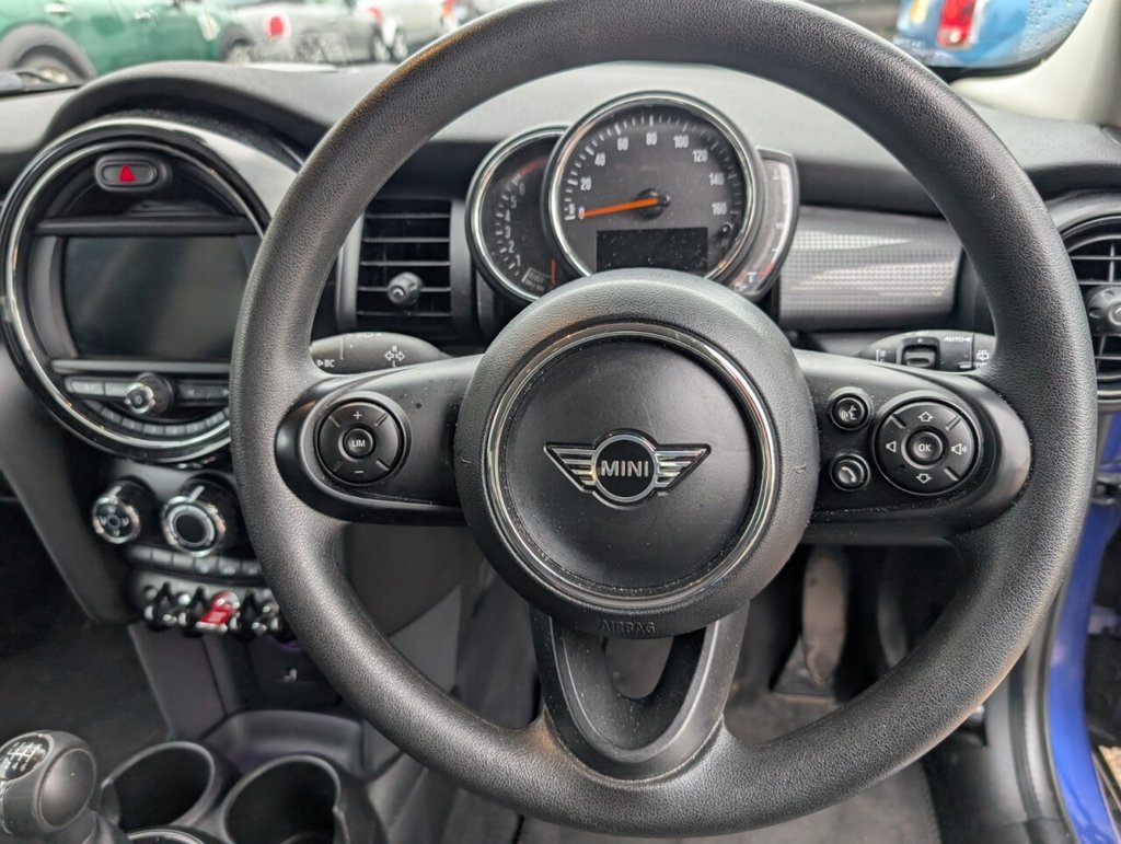 Used MINI Hatch 2020 for sale - 77512071: Photo 2