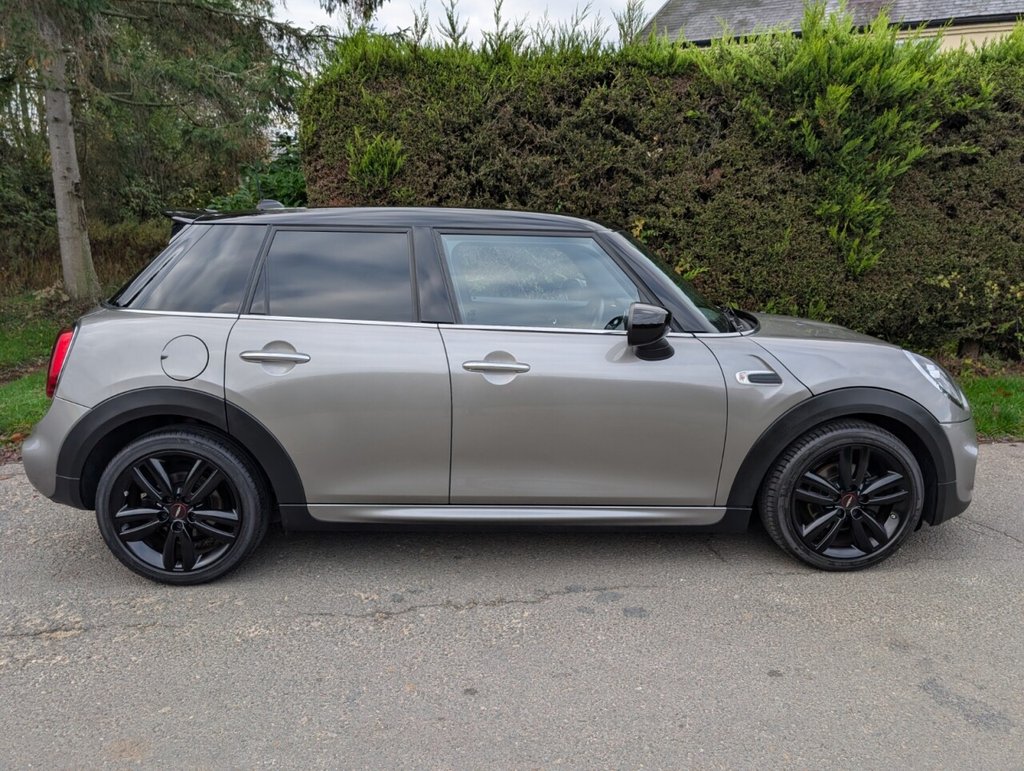 Used MINI Hatch 2019 for sale - 77512025: Photo 20