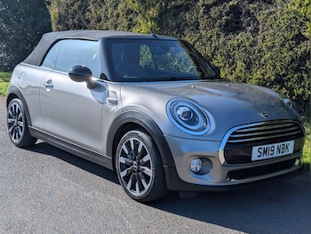 Used MINI Convertible 2019 for sale - 78246377: Photo