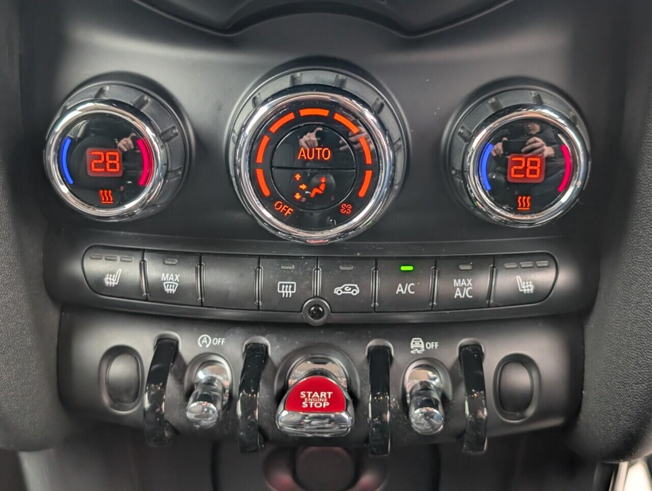 Used MINI Hatch 2020 for sale - 77892681: Photo 12