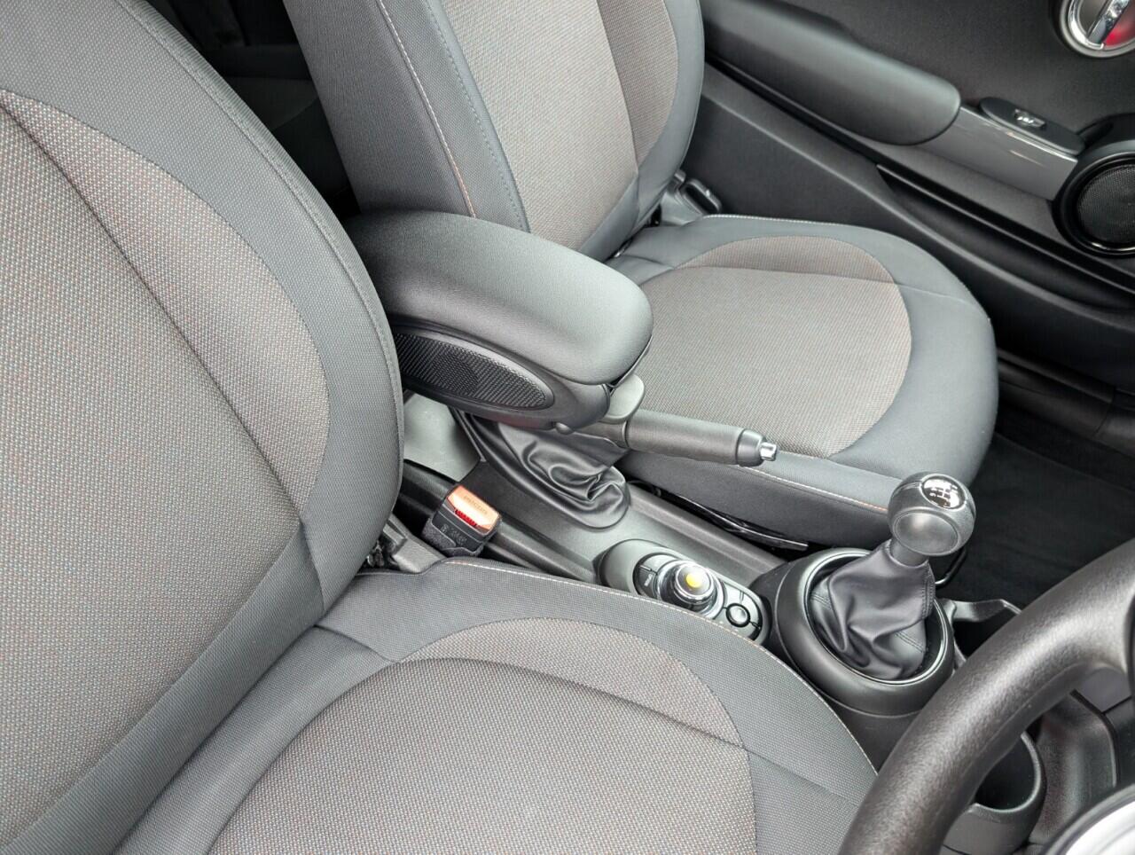 Used MINI Hatch 2020 for sale - 77892681: Photo 25