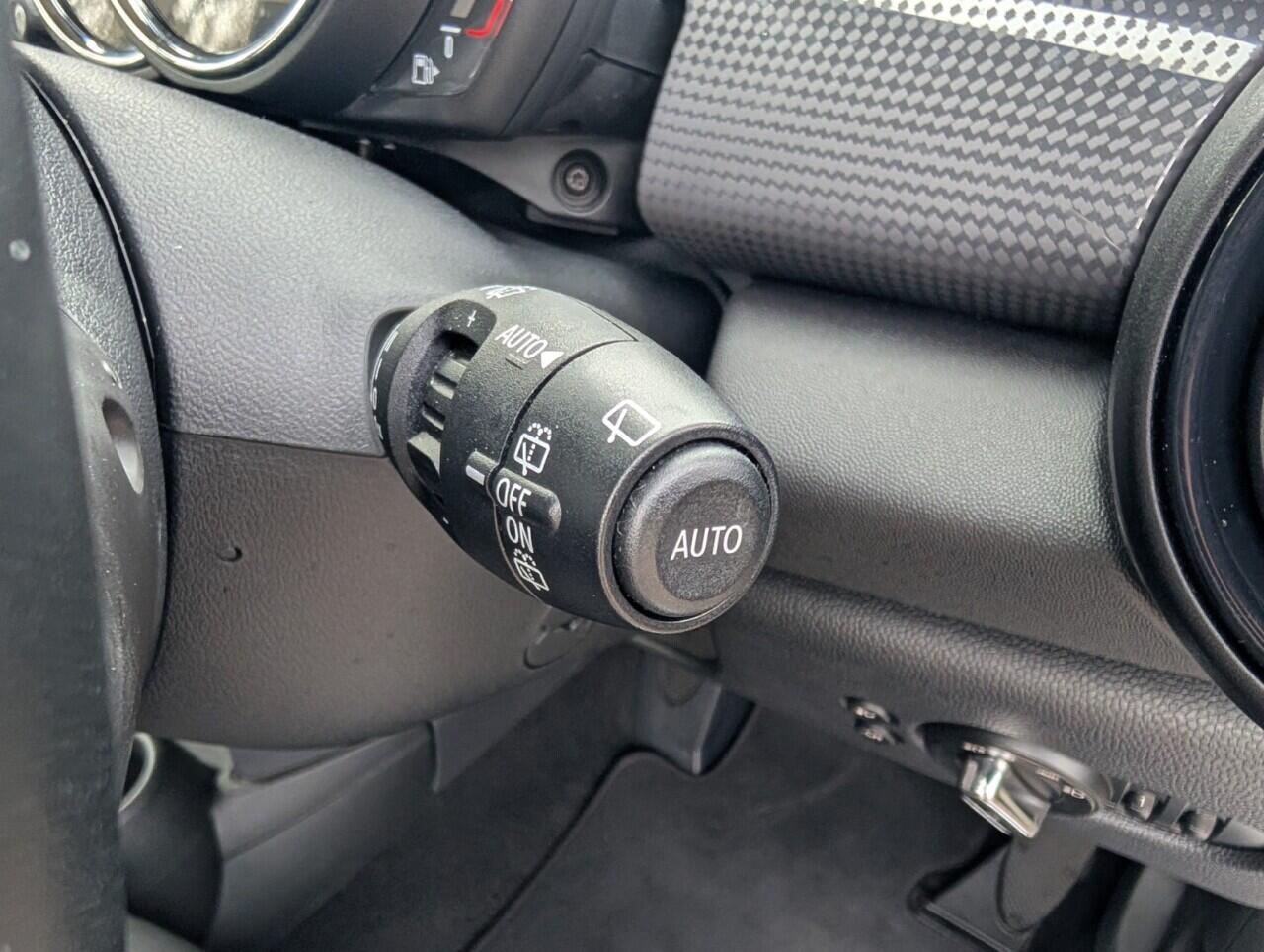 Used MINI Hatch 2018 for sale - 77892409: Photo 18