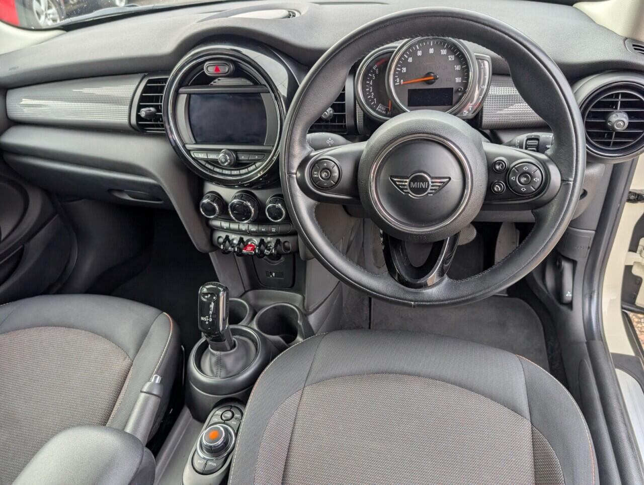 Used MINI Hatch 2018 for sale - 77892409: Photo 22