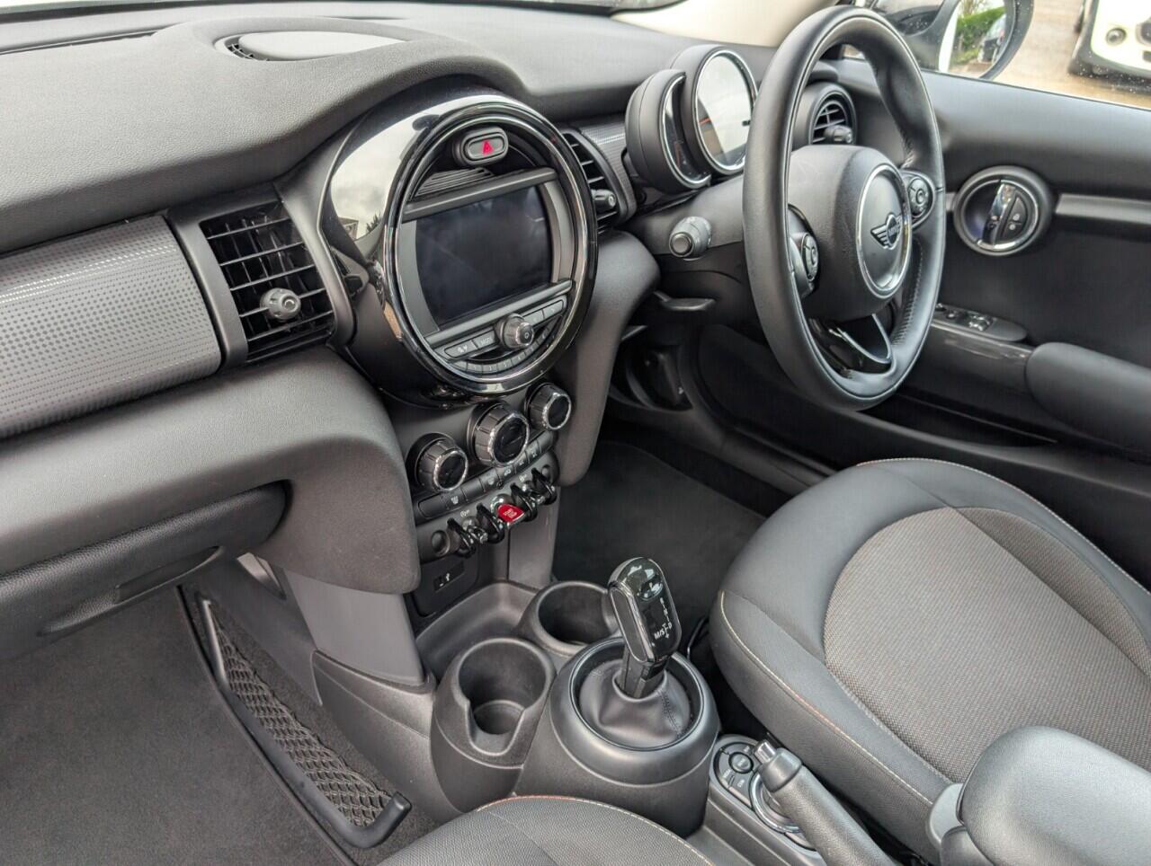 Used MINI Hatch 2018 for sale - 77892409: Photo 25